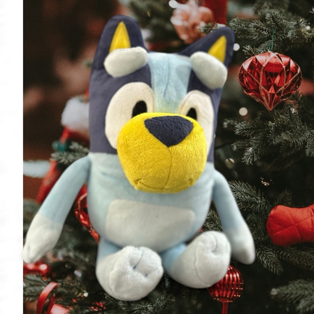 BLUEY Talking Bluey Plush Toy